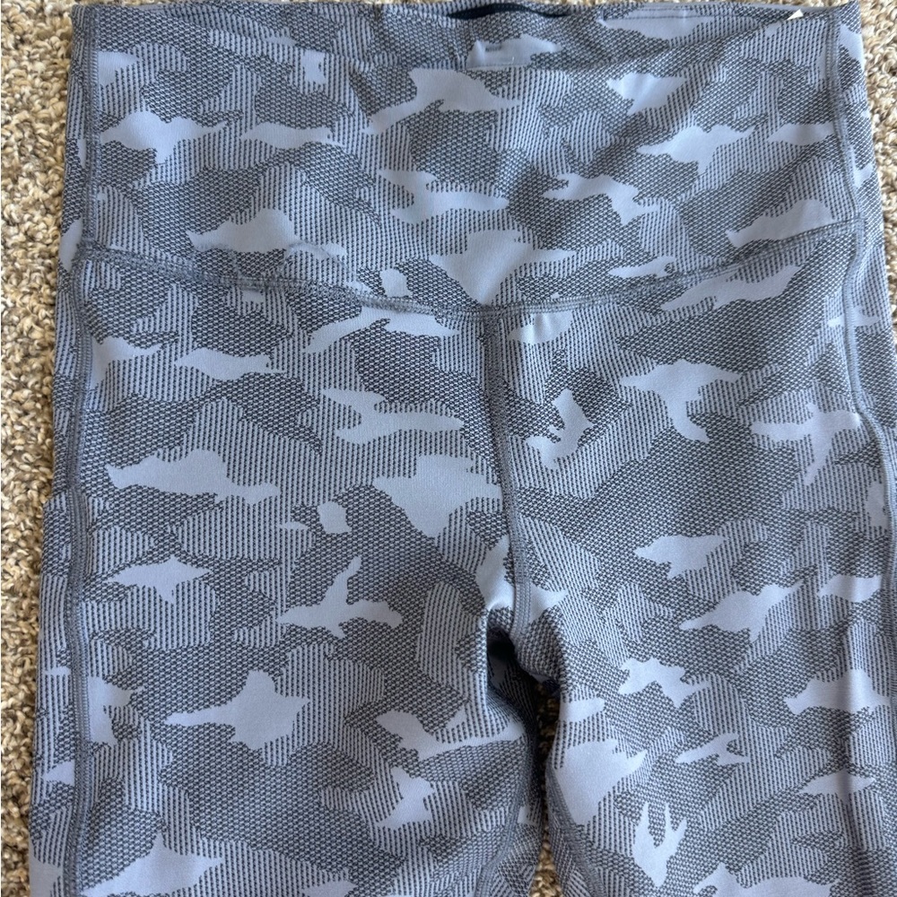 Athleta cropped leggins